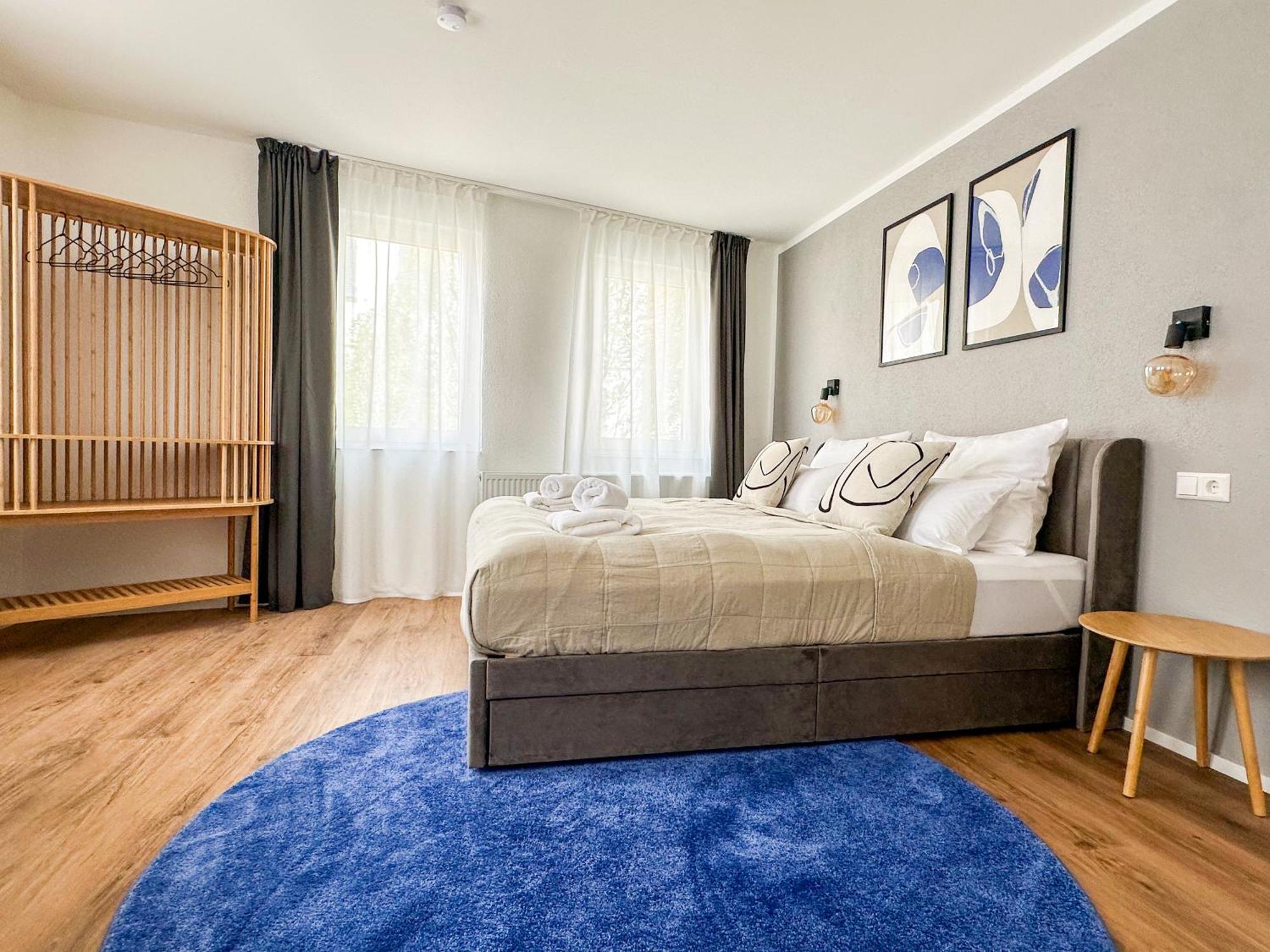 Apartment Im Herzen Der Altstadt - Leonberg Naehe Stuttgart Esterno foto