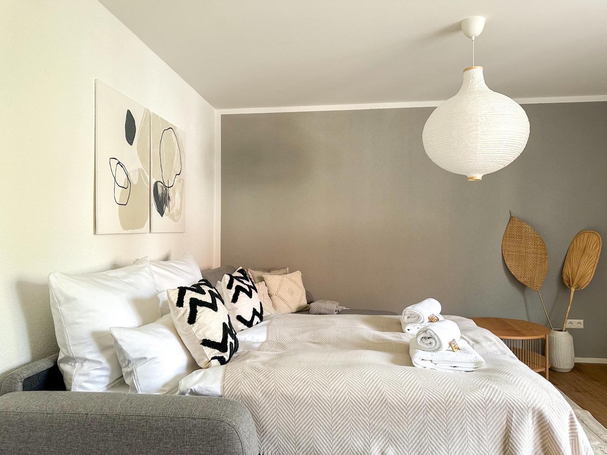 Apartment Im Herzen Der Altstadt - Leonberg Naehe Stuttgart Esterno foto